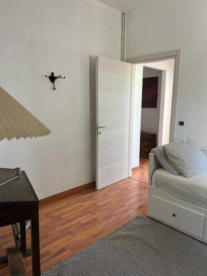 Garda 33 Caprino Veronese Apartamento Exterior foto