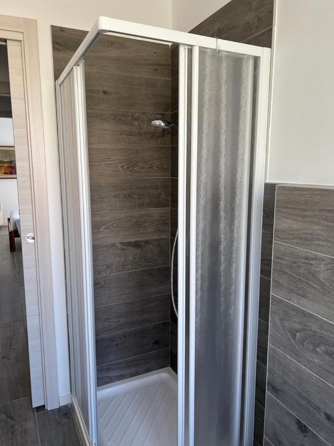 Garda 33 Caprino Veronese Apartamento Exterior foto