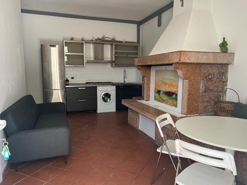 Garda 33 Caprino Veronese Apartamento Exterior foto