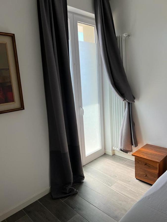 Garda 33 Caprino Veronese Apartamento Exterior foto