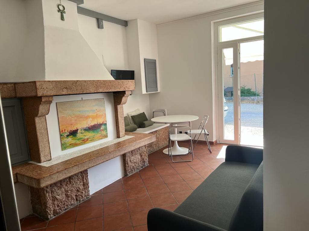 Garda 33 Caprino Veronese Apartamento Exterior foto