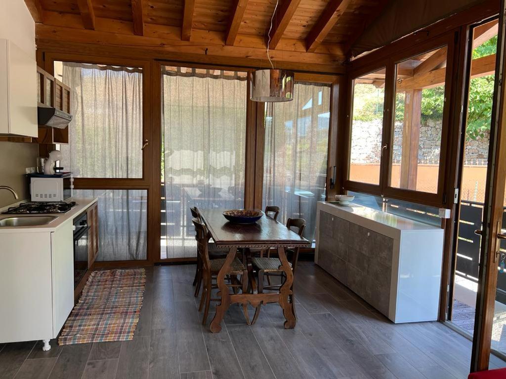 Garda 33 Caprino Veronese Apartamento Exterior foto